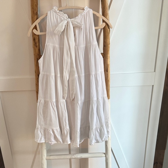 Boutique Elegant White Pleated Collar Swing Dress - Picture 4 of 4